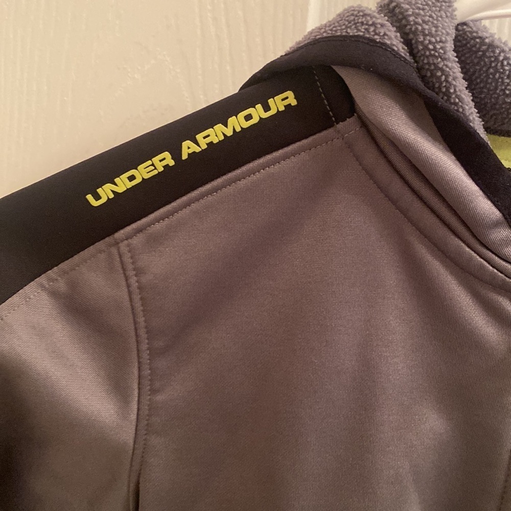 Under Armour Boys Jacket - Picture 4 of 4